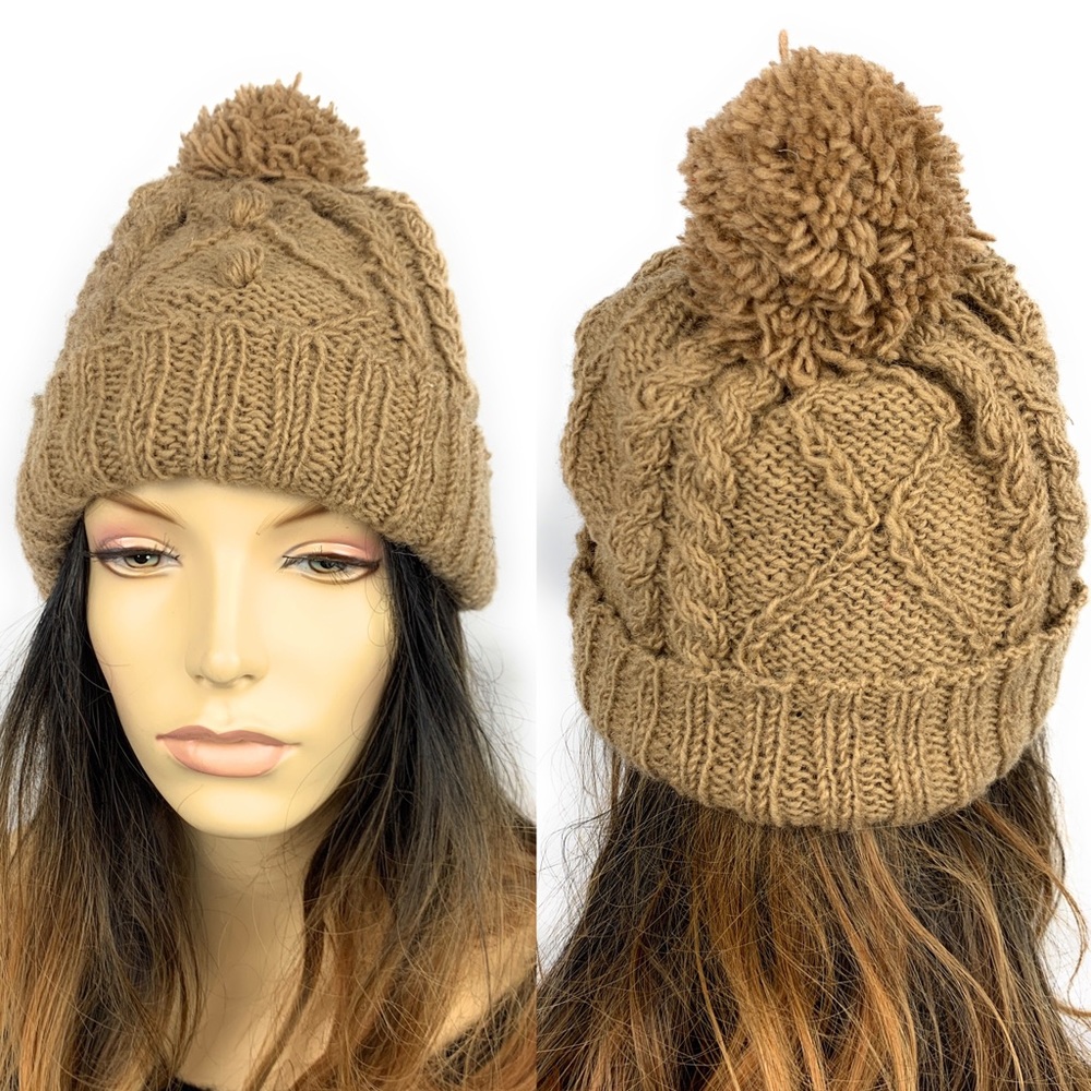 Last one left, Chunky knit wool beanie